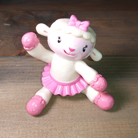 Doc McStuffins Lambie Lamb PVC 2" figure Disney Junior - Picture 2 of 4